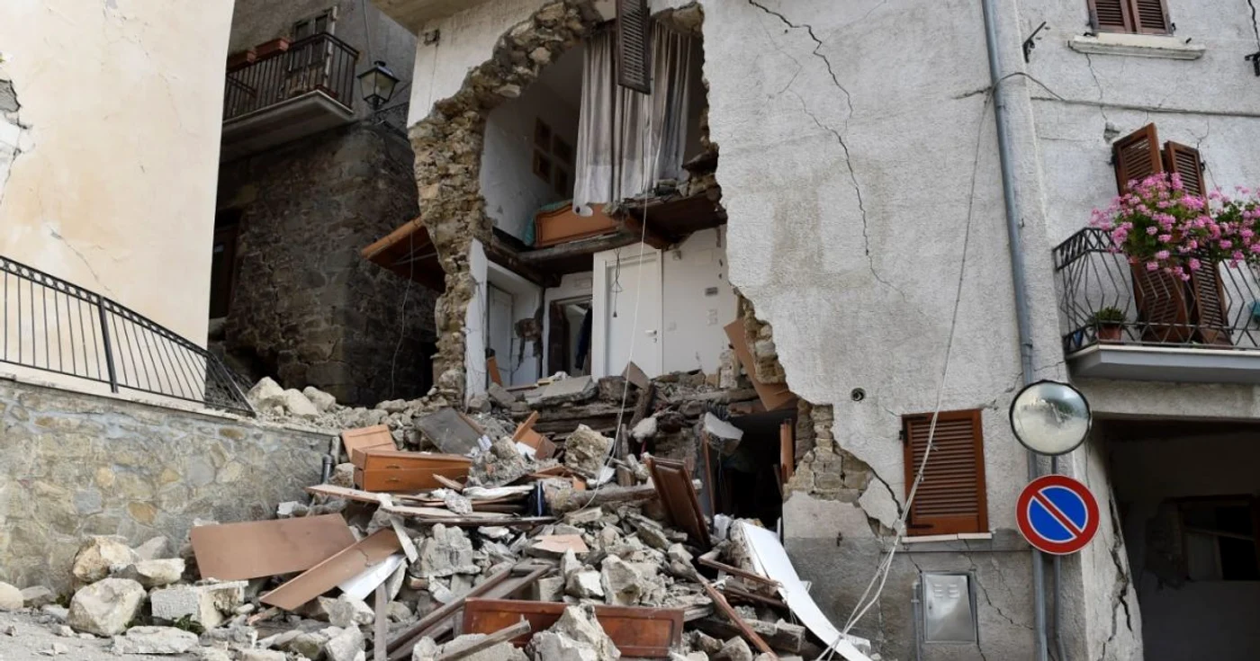 Bilanţul victimelor cutremurului produs miercuri în Italia a ajuns la 291 de morţi