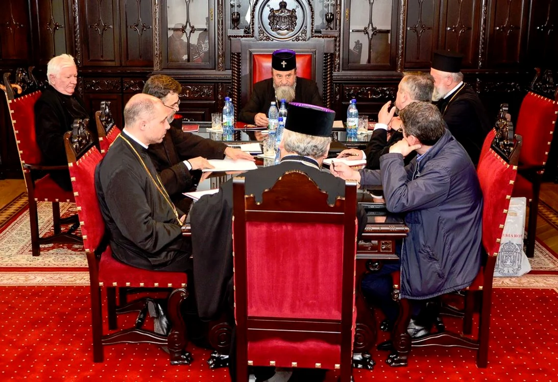 
    Comisia teologică a Episcopiei Devei și Hunedoarei a început procesul de canonizare a lui Arsenie Boca. Foto: Episcopia Devei și Hunedoarei  