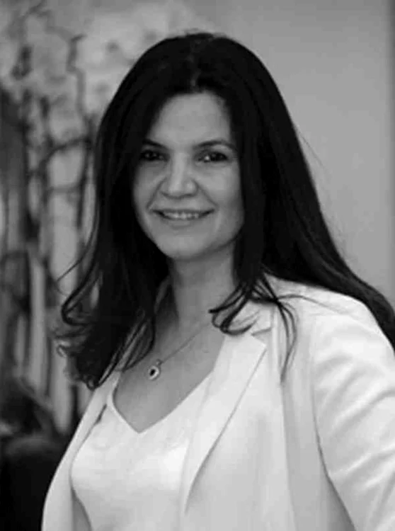 Geanina Munteanu, avocatul lui Gheorghe Zamfir la procesul din Franţa