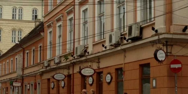 Instalaţie de aer condiţionat pe clădirile istorice din Timişoara