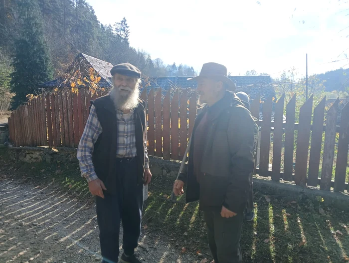 Verii Cotfas de la Asău FOTO M.A.