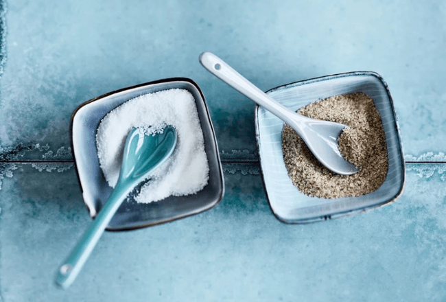 Diferențe între zahărul vanilat și cel vanilinat Foto: Dr. Oetker