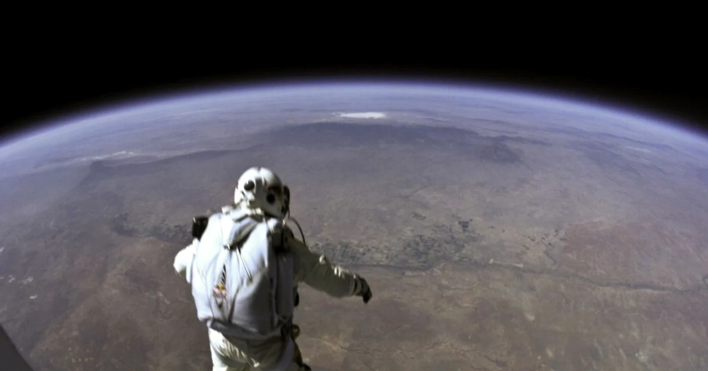 Felix Baumgartner a spart bariera sunetului pe 30 octombrie 2012 FOTO Reuters