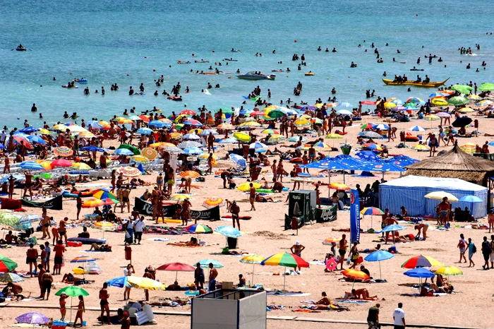 Aglomerație pe litoral FOTO arhivă Adevărul