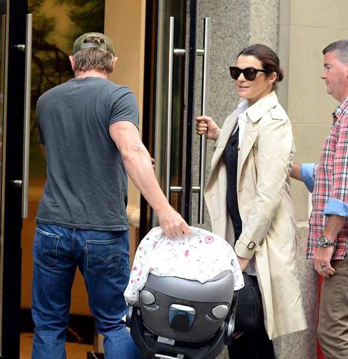 9 rachel weisz daniel 3 png png