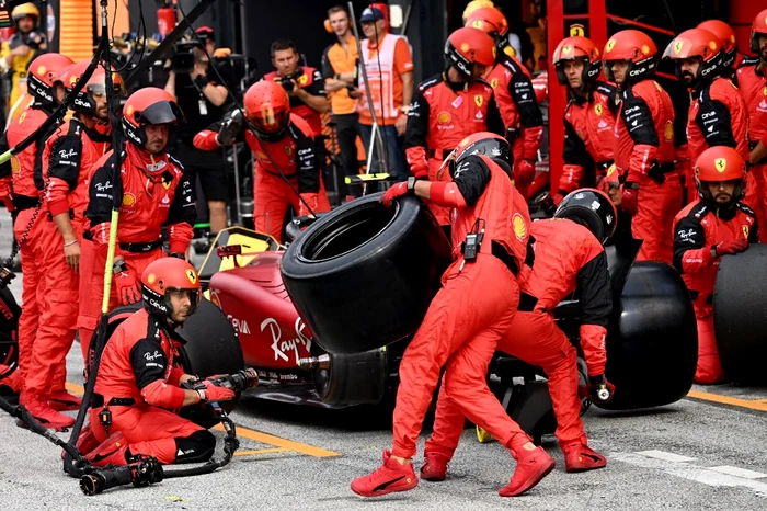 Echipa Ferrari la Grand Prix-ul Olandei FOTO AFP