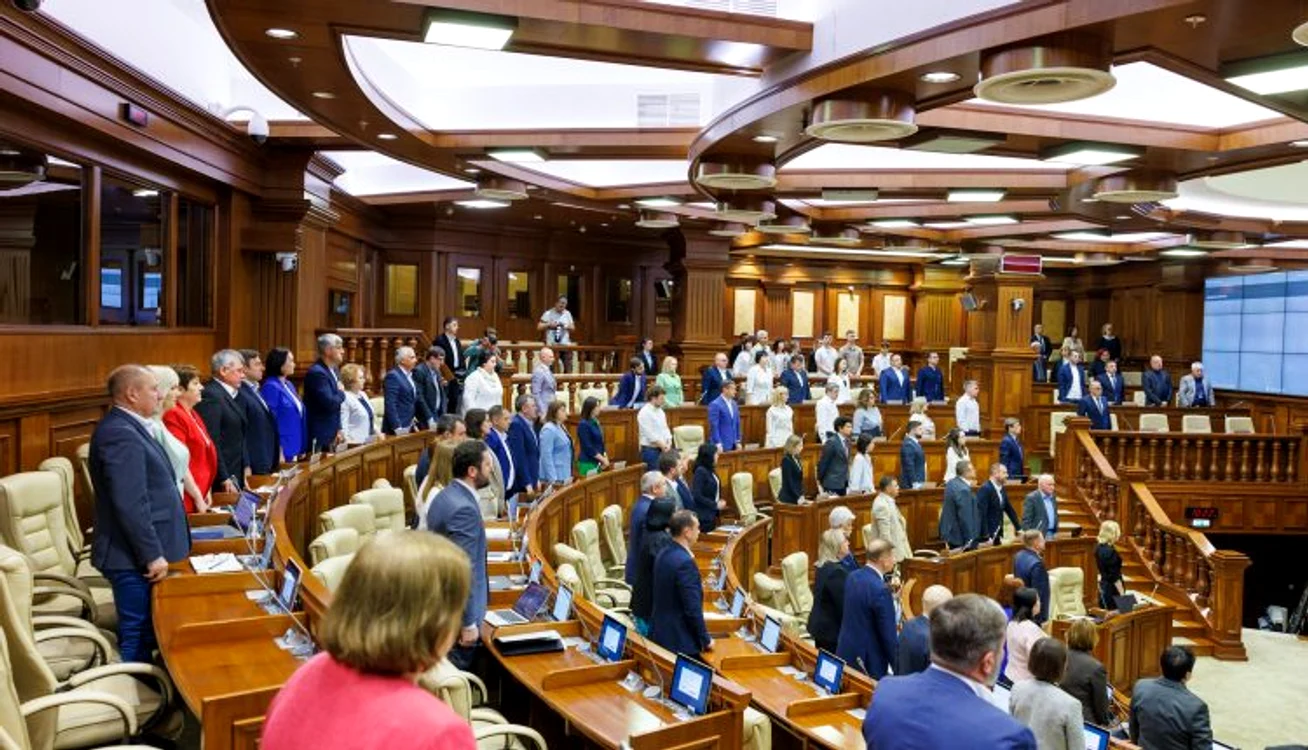 Parlamentul a votat pentru rezoluția Adunării ,,Moldova Europeană”. FOTO: Multimedia.parlament.md