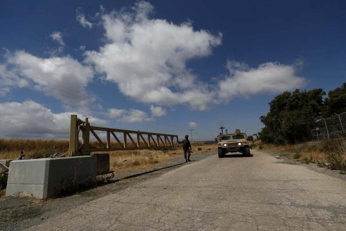 Soldaţi israelieni în apropiere de graniţa cu Siria FOTO EPA-EFE