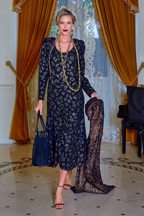 Gabriela Oțil ea jpg