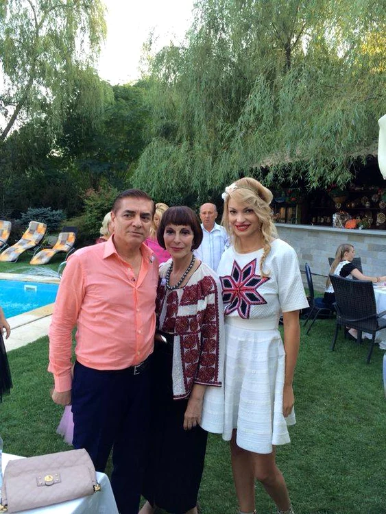 Printul Paul si Printesa Lia, dar si Valenina Pelinel s-au numarat printre invitatii la nunta Roxanei