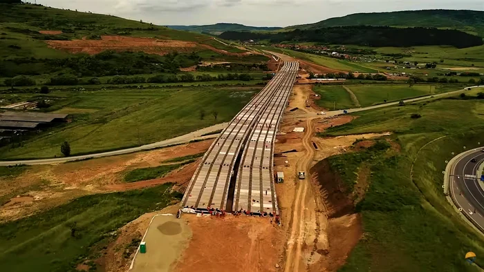 Lucrări pe tronsonul Nădășelu-Zimbor al A3, Foto: Facebook API