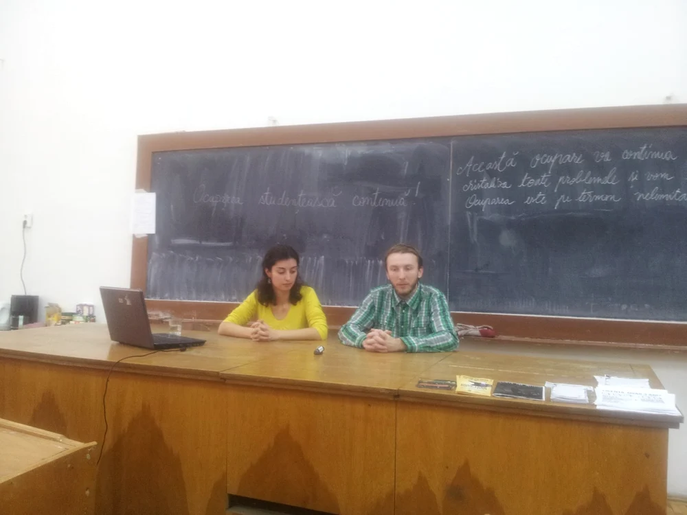 Studenţii UBB au explicat de ce au ocupat un amfiteatru din cadrul Universităţii FOTO: Remus Florescu