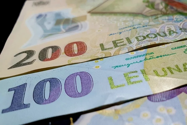 O ieșeancă a împrumutat 5.200 de lei, dar IFN-ul i-a cerut înapoi o sumă de șase ori mai mare. Protecția Consumatorilor a intervenit