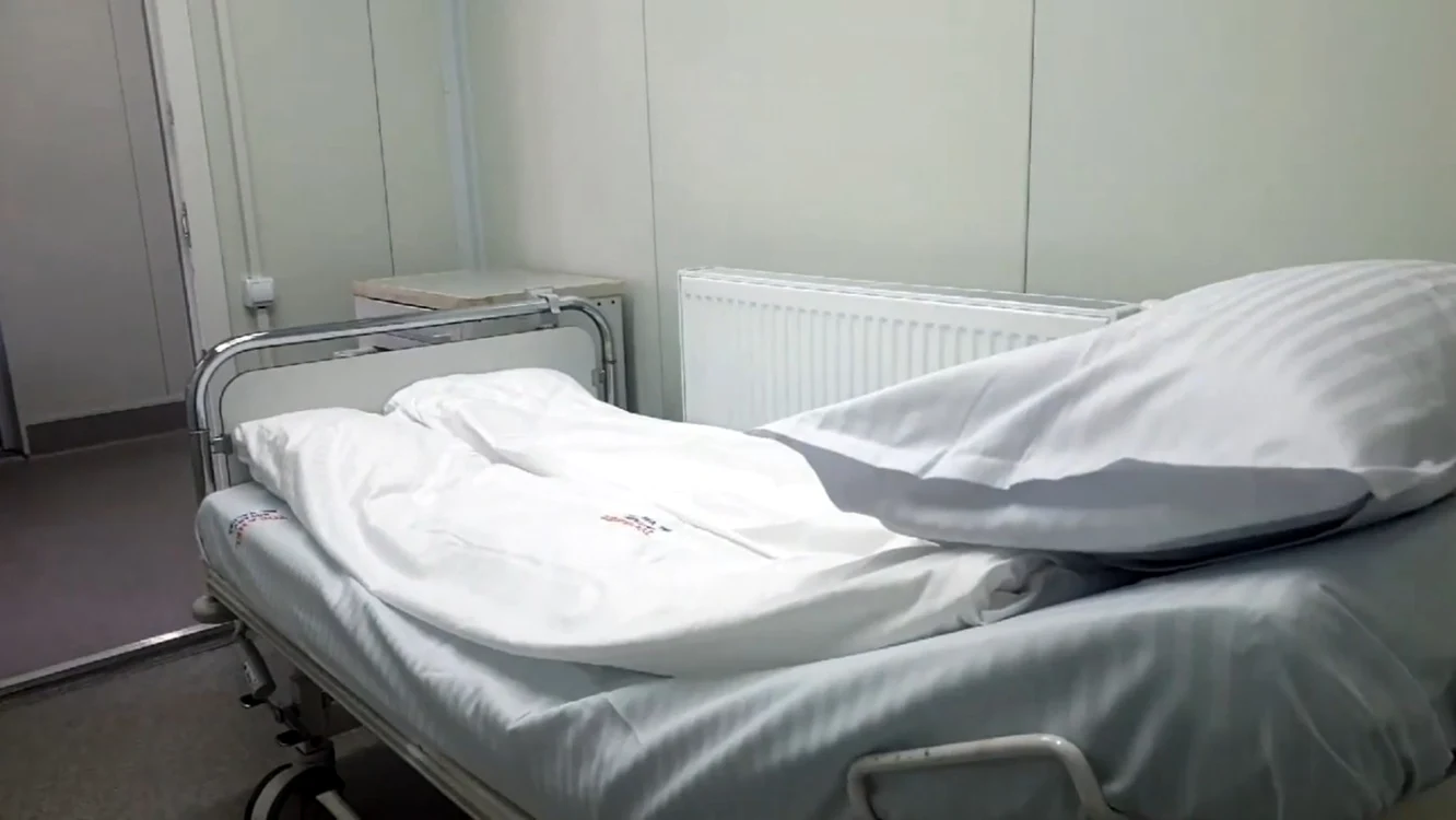 Spitalul Modular pentru suspecţii de COVID - 19 din cadrul Spitalului de Pneumoftiziologie Constantin Anastasatu Mihăeşti - primul ansamblu modular din Vâlcea Foto Adevărul