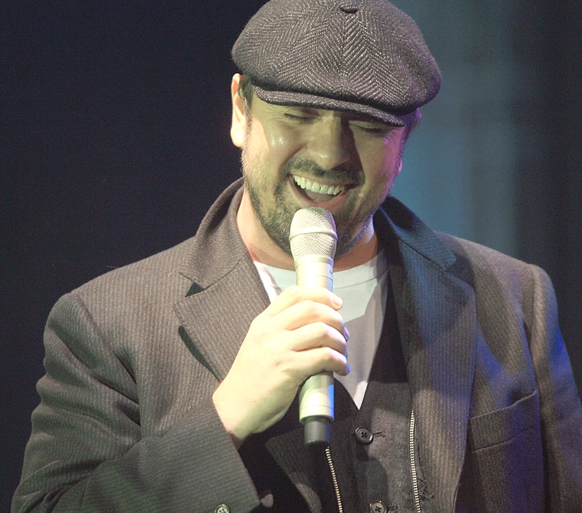 
    Horia Brenciu  