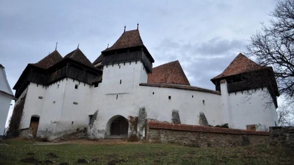 Bisericile medievale săseşti din România jpeg
