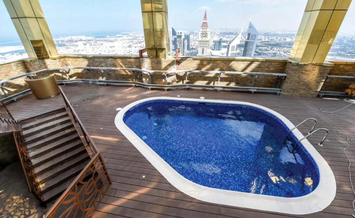 
    Piscina interioară  