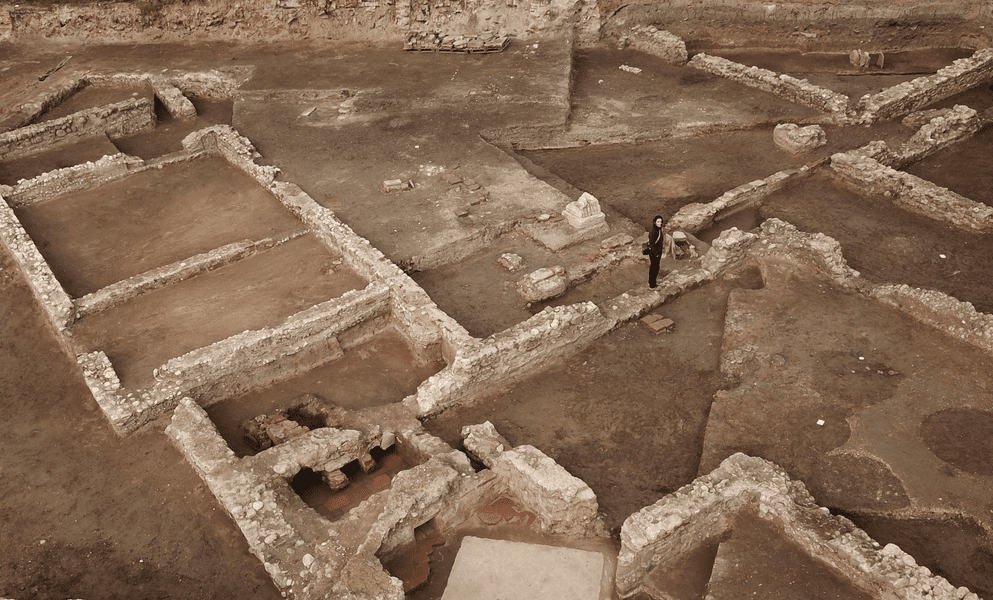 Vestigiile romane spectaculoase găsite la Alba Iulia vor fi reunite într-un parc arheologic urban