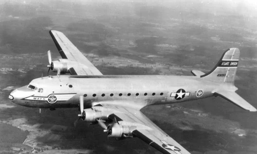 An USAF C 54 Skymaster jpg