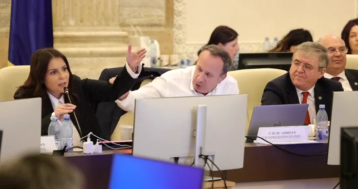 Adrian Câciu a ridicat tonul şi a lovit masa. FOTO: captură video Facebook/PNL