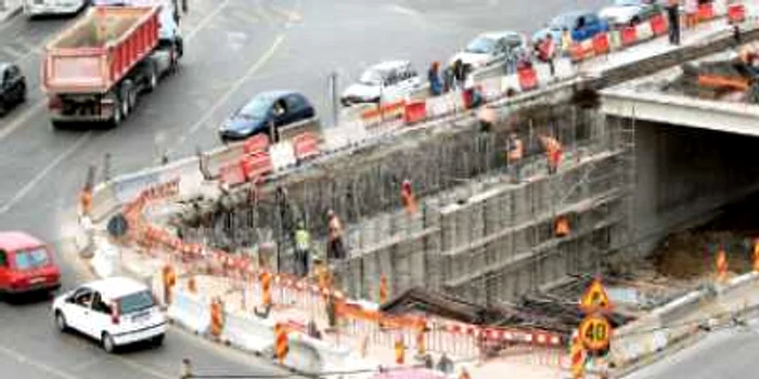 Restricţii în trafic la intrarea în Capitală