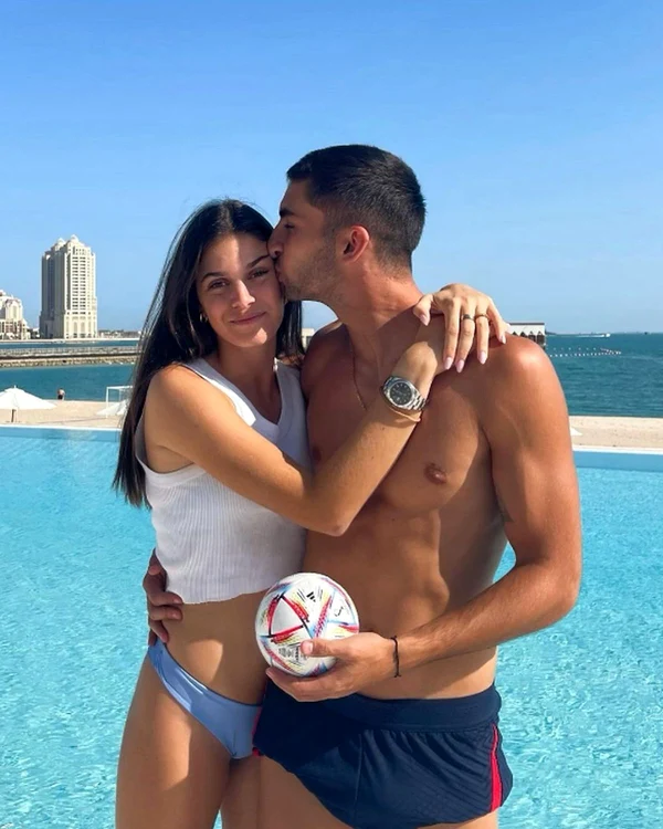 Ferra Torres și Sira Martinez, în 2022, când erau încă un cuplu (FOTO: Instagram/ Sira Martinez)