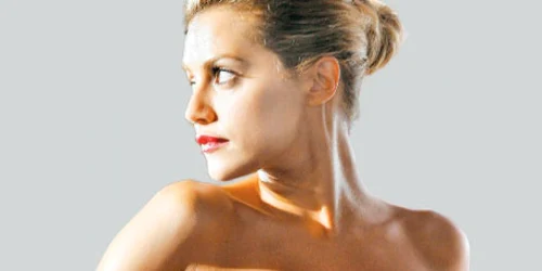 În ultimul său film, Britanny Murphy a interpretat o femeie internată într-un ospiciu  