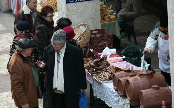 Târgul „D'ale gurii“ se desfăşoară la Galeriile Comerciale Ştefan cel Mare