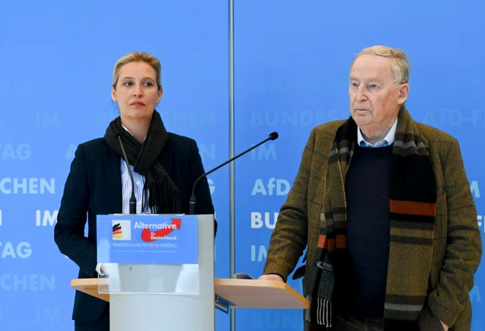 Alice Weidel si Alexander Gauland doi dintre liderii AfD FOTO EPA-EFE