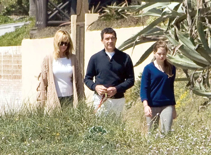 Actriţa de 57 de ani este gata de o nouă relaţie după divorţul de Antonio Banderas