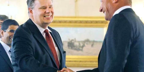 Basescu se intalneste joi seara cu delegatia FMI