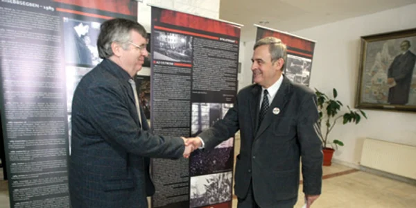 Laszlo Tokes alături de prietenul său Iosif Kabai