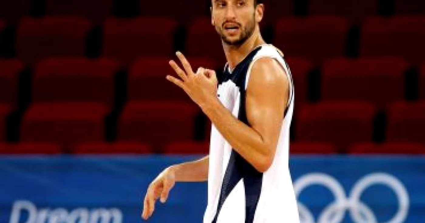 VIDEO BASCHET: Un liliac a întrerupt un meci din NBA!