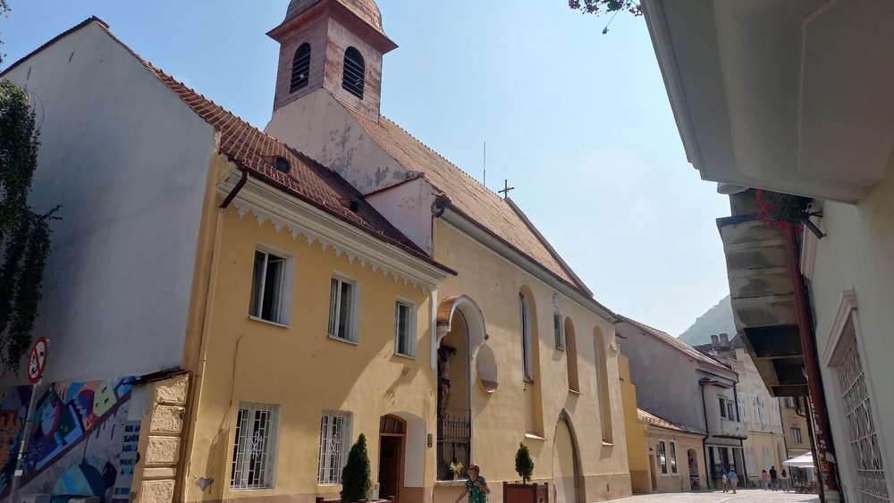 Cutia milei electronică la o biserică din Brașov. Romano-catolicii țin pasul cu tehnologia