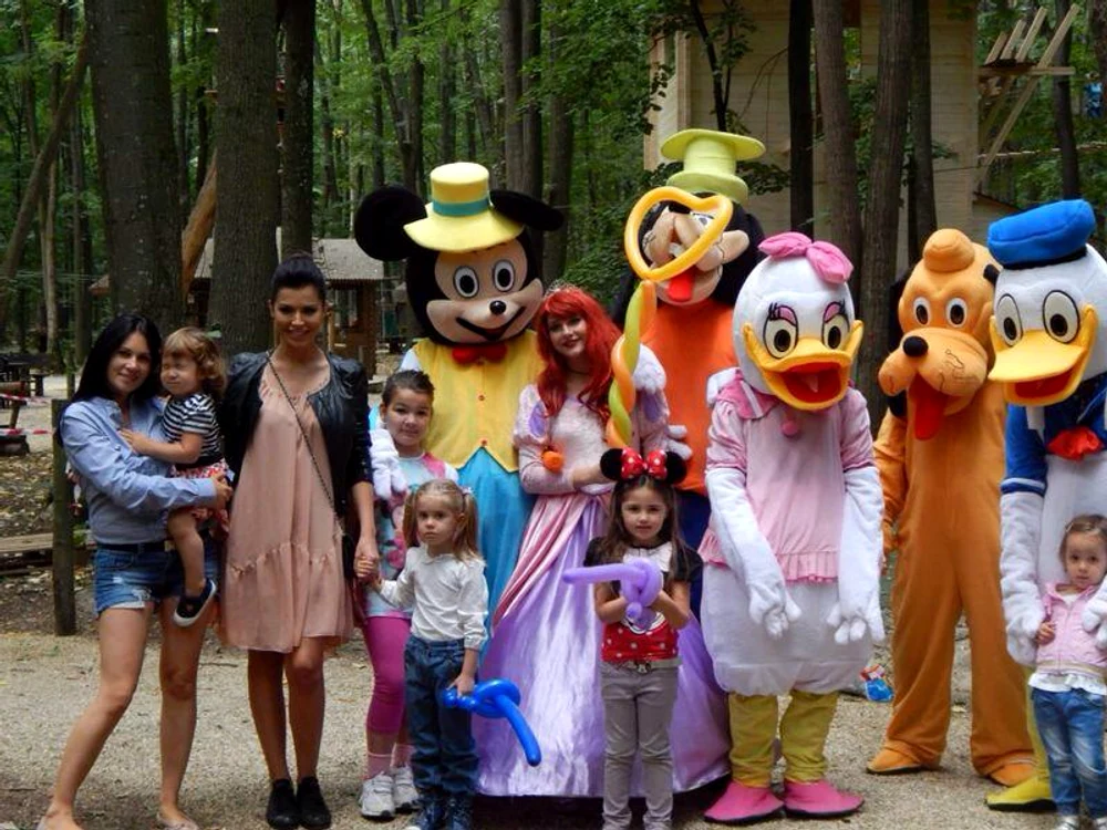 Simona i-a organizat o petrecere de vis lui Ingrid