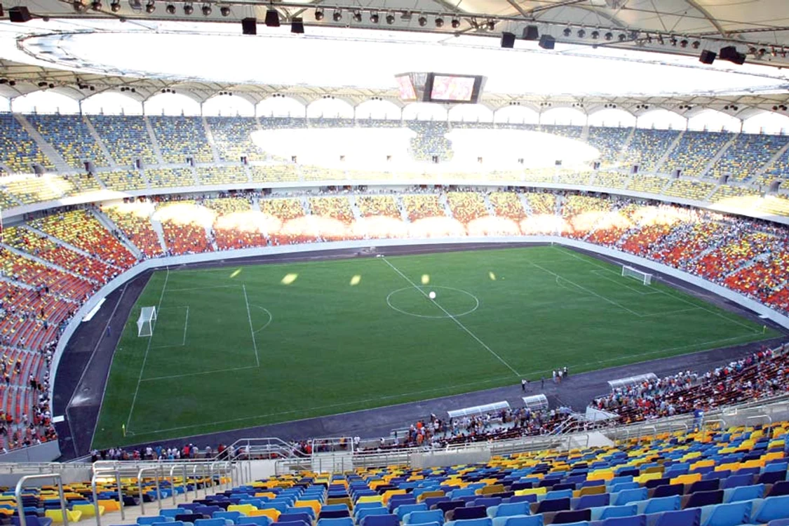 
    Arena Naţională  a găzduit în primăvară  şi finala Ligii Europa  