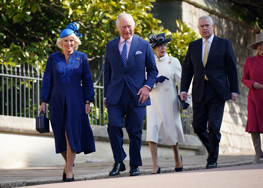 Regina Camilla și Regele Charles la slujba de Paște de anul trecut