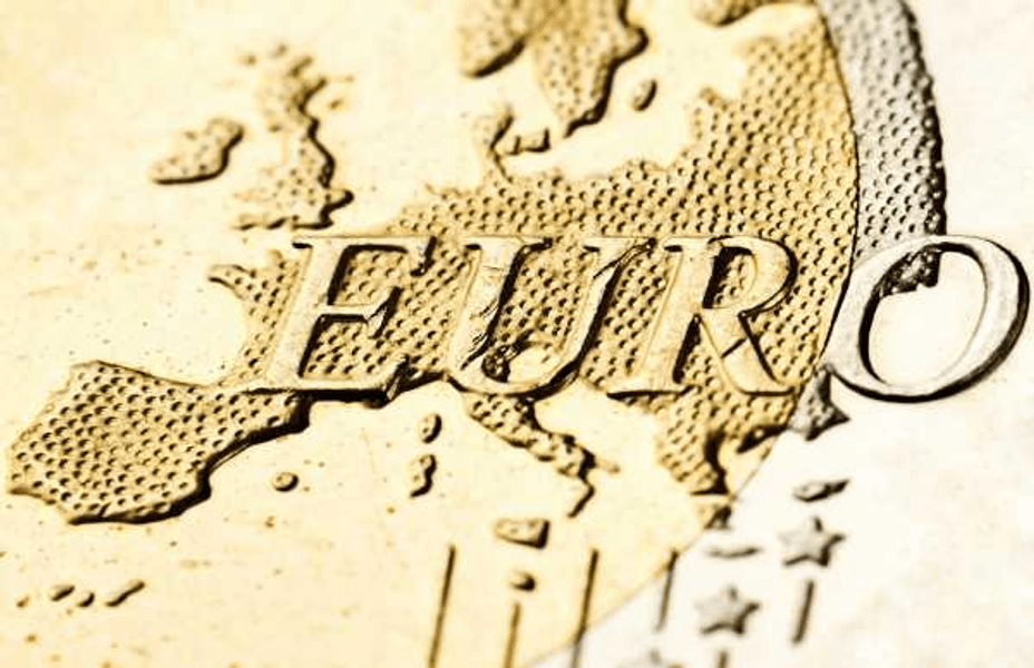 FT: Zona euro ar putea evita recesiunea în 2023