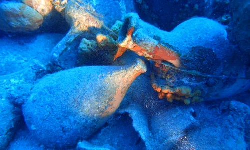 Epava descoperită în apropierea insulei Andros (© Υπουργείο Πολιτισμού)