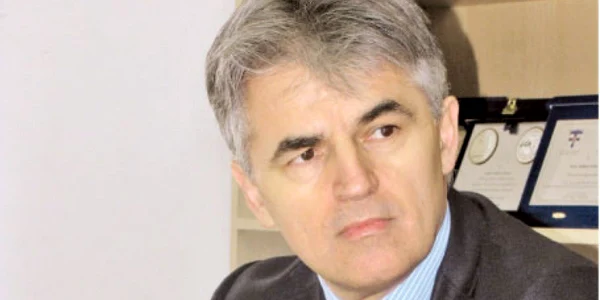 Milomir Ninkovici este şeful Clinicii de Chirurgie Plastică din cadrul Spitalului  Bogenhausen, Germania  
