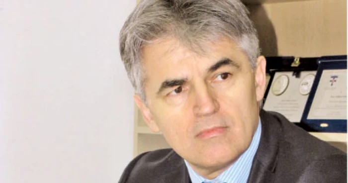 Milomir Ninkovici este şeful Clinicii de Chirurgie Plastică din cadrul Spitalului Bogenhausen, Germania