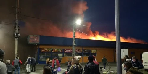 incendiu arad