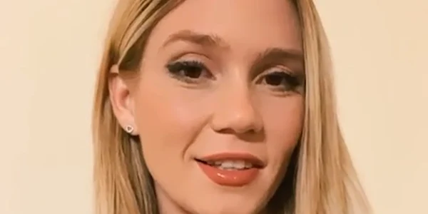 mari fica png