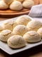 Biscuiti fragezi  Sursa foto shutterstock 2074324606 jpg