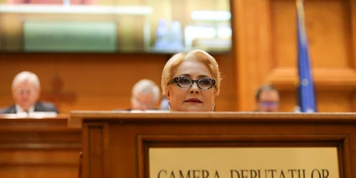 Guvernul la Parlament - Viorica Dăncilă / FOTO Inquam Photos / George Călin / 12 dec 2018