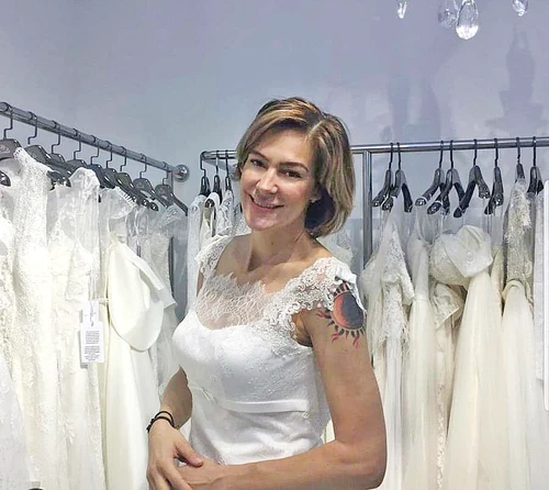 Roxana și-a ales rochia de la Athena Philip