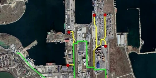 Portul Constanţa văzut de sus - instalaţia de gaze Sursa APMC