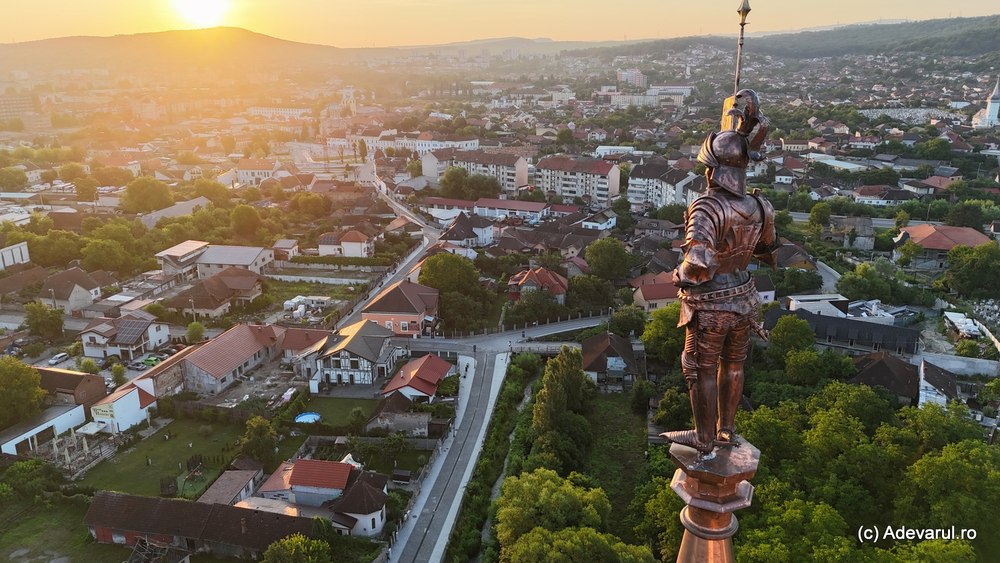 „Apă ai, dar inimă nu” - ecoul din fântâna blestemată. Misterele celor mai tulburătoare legende ale Castelului Corvinilor