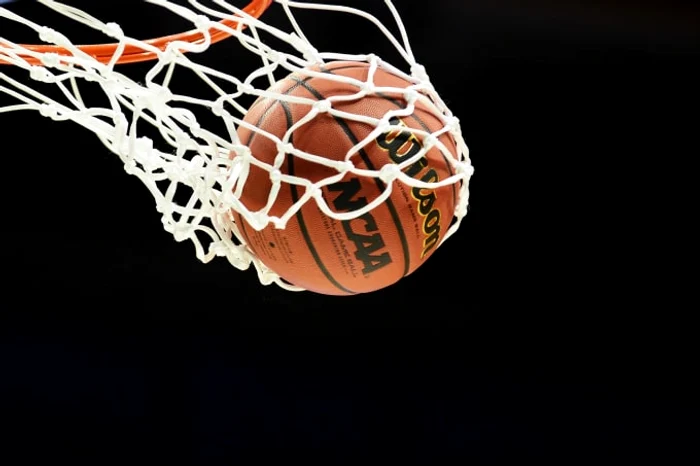 
    Caz de Covid-19 în lotul României de baschet, înaintea meciului cu Letonia Sursă foto: Shutterstock  