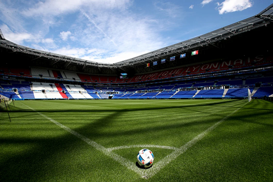 
    Stadionul din Lyon găzduiește România-AlbaniaFoto: Getty  